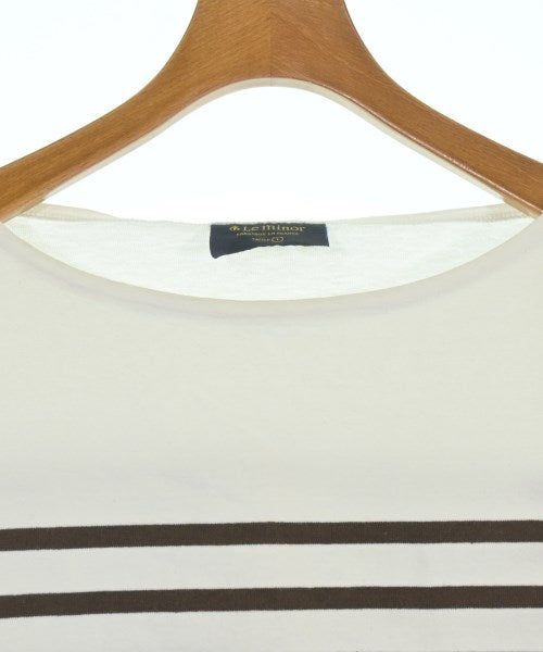 Le minor เสื้อยืด/เสื้อท็อปส์