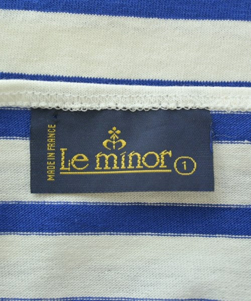 Le minor เสื้อยืด/เสื้อท็อปส์