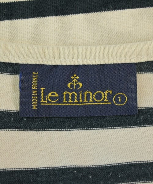 Le minor เสื้อยืด/เสื้อท็อปส์