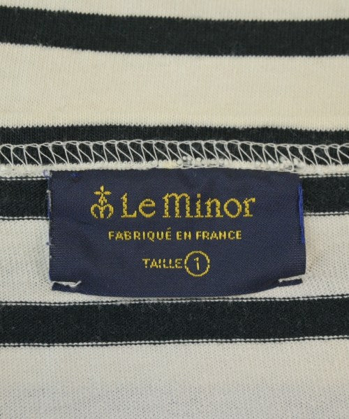 Le minor เสื้อยืด/เสื้อท็อปส์
