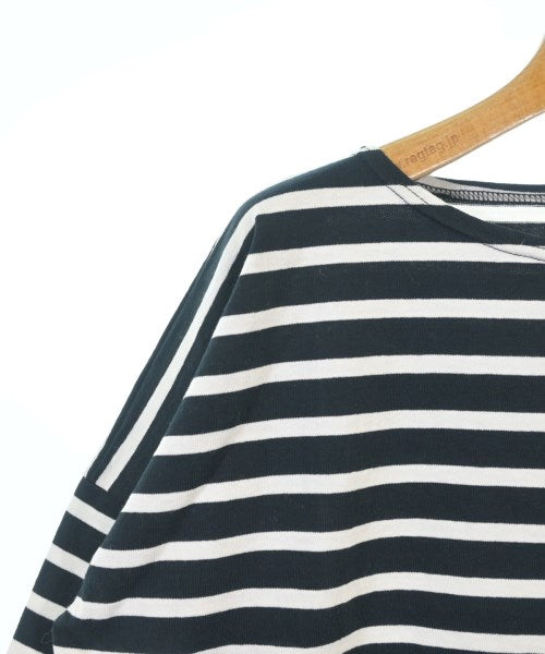 Le minor เสื้อยืด/เสื้อท็อปส์