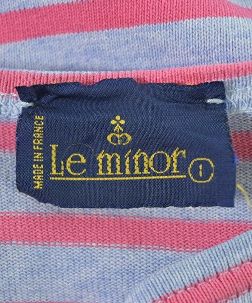 Le minor เสื้อยืด/เสื้อท็อปส์