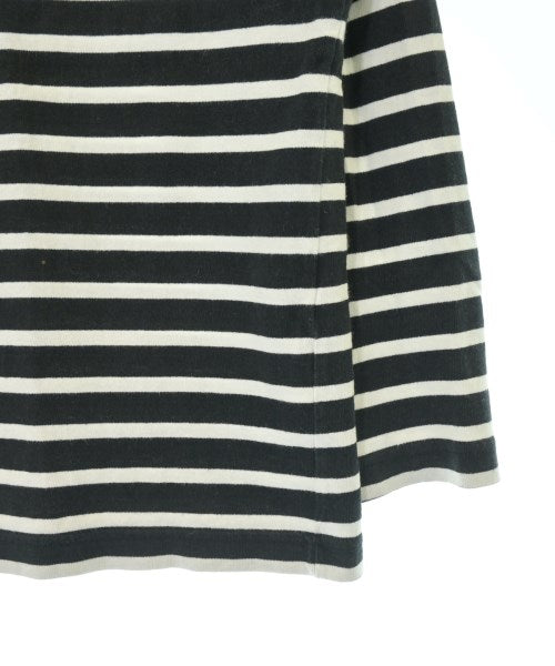 Le minor เสื้อยืด/เสื้อท็อปส์