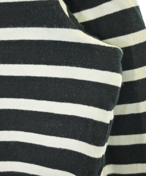 Le minor เสื้อยืด/เสื้อท็อปส์