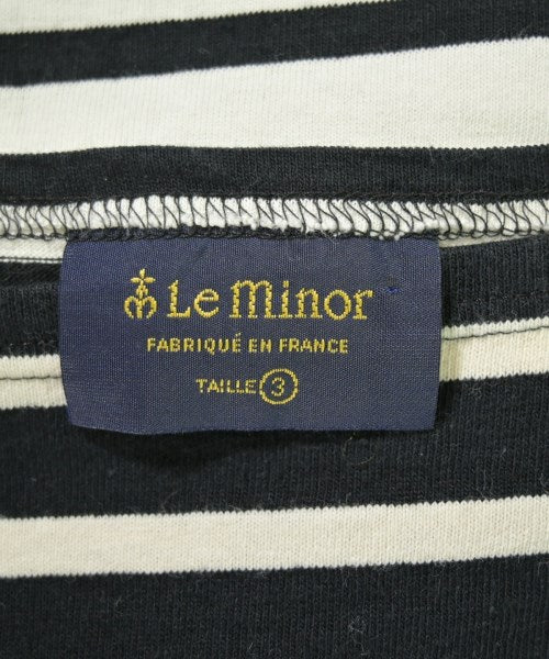Le minor เสื้อยืด/เสื้อท็อปส์