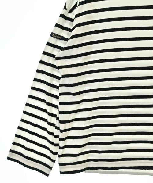 Le minor เสื้อยืด/เสื้อท็อปส์