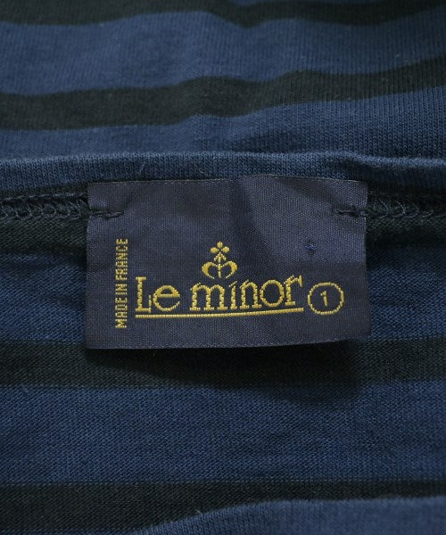 Le minor เสื้อยืด/เสื้อท็อปส์