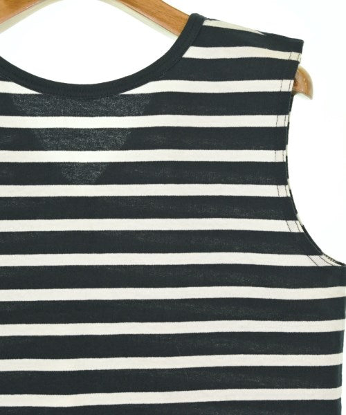 Le minor เสื้อยืด/เสื้อท็อปส์