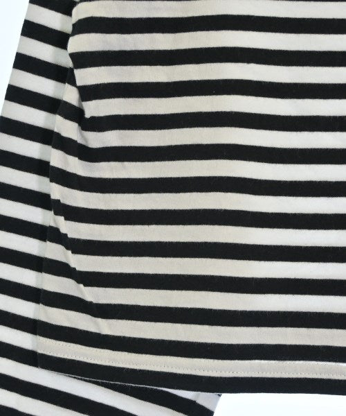 Le minor เสื้อยืด/เสื้อท็อปส์