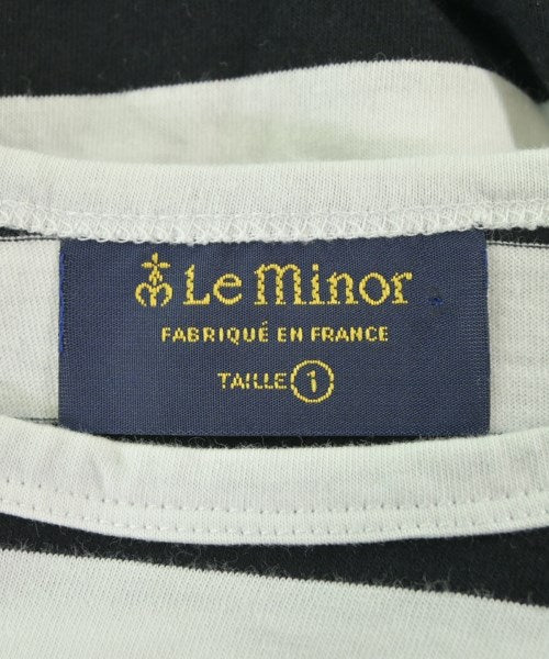 Le minor เสื้อยืด/เสื้อท็อปส์