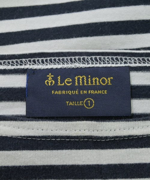 Le minor เสื้อยืด/เสื้อท็อปส์