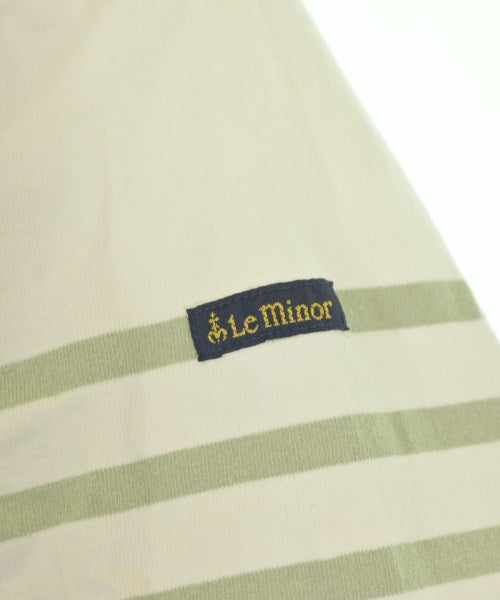 Le minor เสื้อยืด/เสื้อท็อปส์