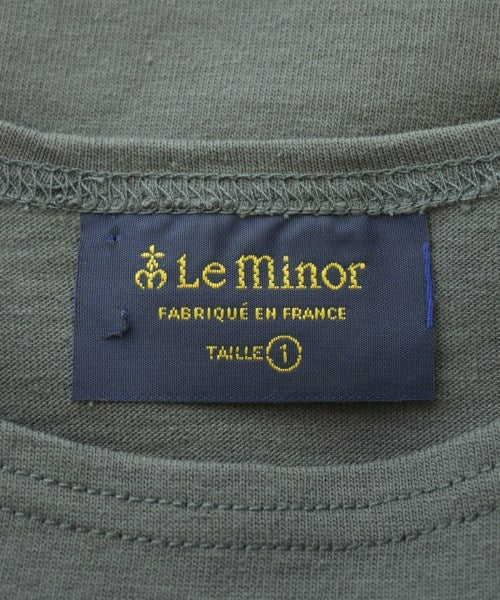 Le minor เสื้อยืด/เสื้อท็อปส์