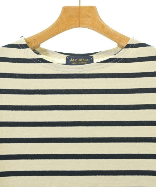Le minor เสื้อยืด/เสื้อท็อปส์