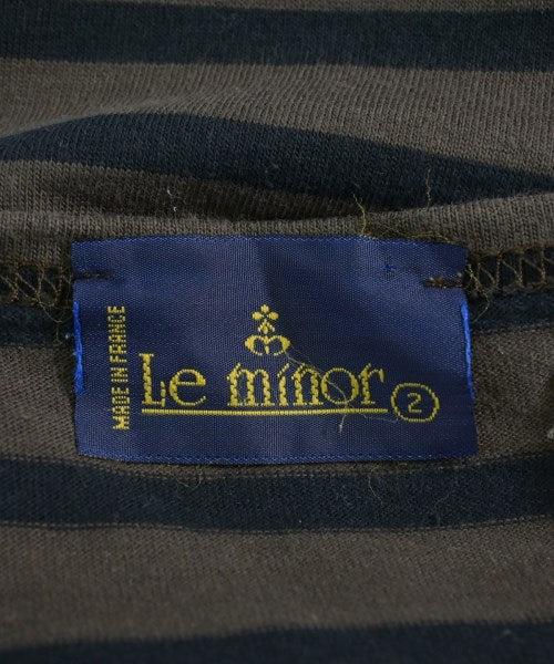 Le minor เสื้อยืด/เสื้อท็อปส์
