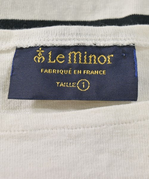 Le minor เสื้อยืด/เสื้อท็อปส์