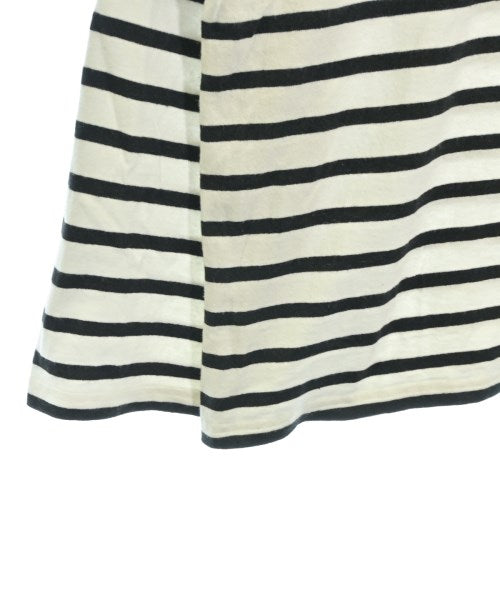 Le minor เสื้อยืด/เสื้อท็อปส์