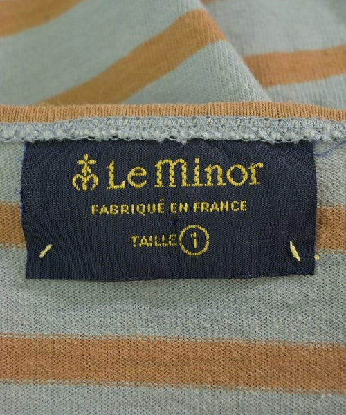 Le minor เสื้อยืด/เสื้อท็อปส์