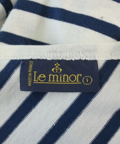 Le minor เสื้อยืด/เสื้อท็อปส์