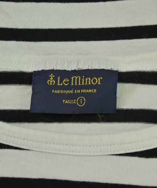 Le minor เสื้อยืด/เสื้อท็อปส์