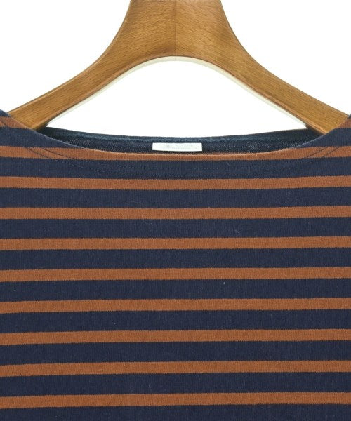 Le minor เสื้อยืด/เสื้อท็อปส์