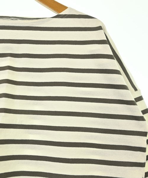 Le minor เสื้อยืด/เสื้อท็อปส์
