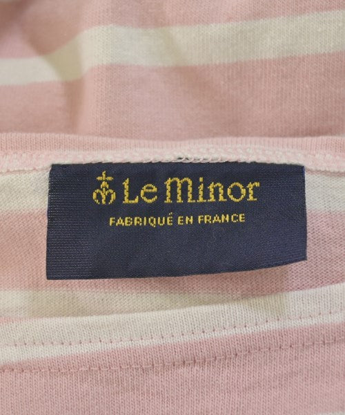 Le minor เสื้อยืด/เสื้อท็อปส์