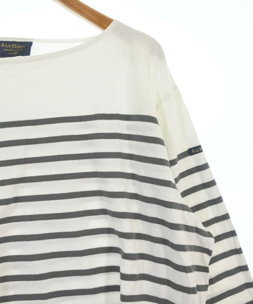 Le minor เสื้อยืด/เสื้อท็อปส์