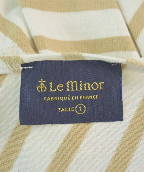 Le minor เสื้อยืด/เสื้อท็อปส์