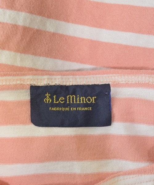Le minor เสื้อยืด/เสื้อท็อปส์