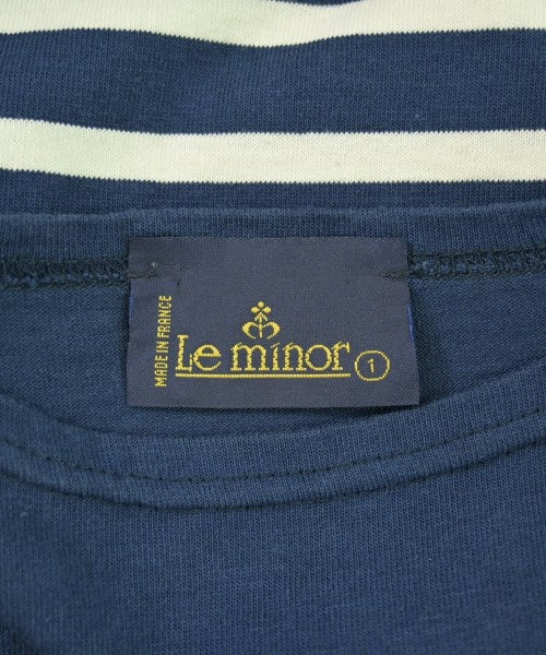 Le minor เสื้อยืด/เสื้อท็อปส์