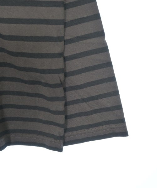 Le minor เสื้อยืด/เสื้อท็อปส์