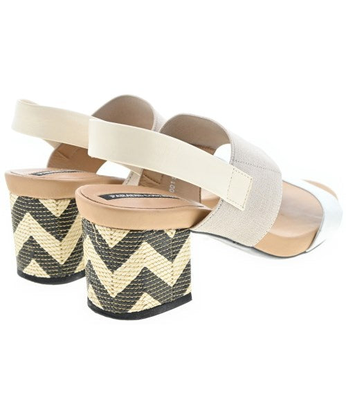 PARADIS COULEUR รองเท้าแตะ