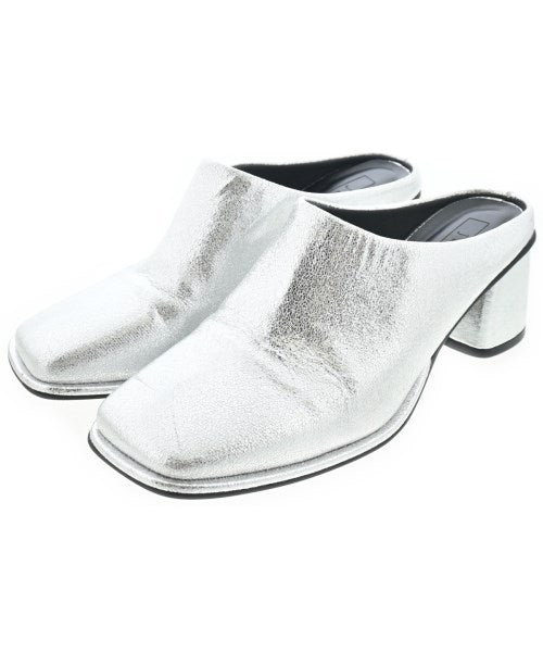 Juze รองเท้าแตะ