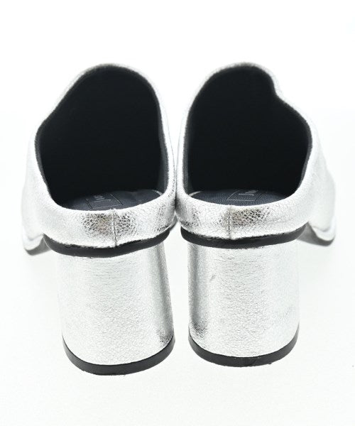 Juze รองเท้าแตะ