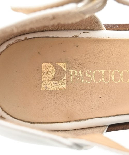 PASCUCCI รองเท้าแตะ