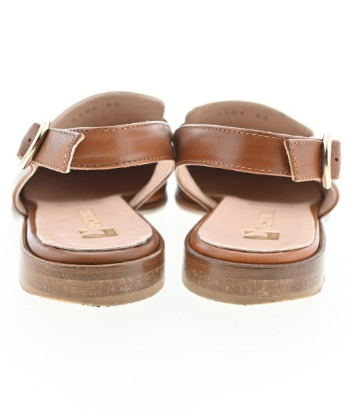 PASCUCCI รองเท้าแตะ