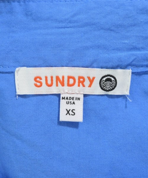 SUNDRY เดรสที่เป็นเสื้อเชิ้ตตัวยาว