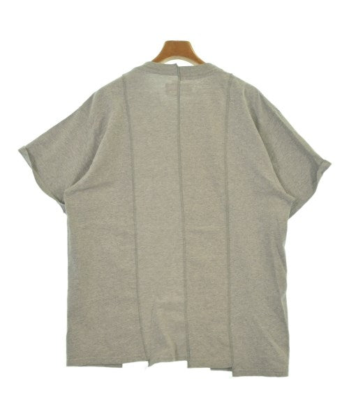 77circa เสื้อยืด/เสื้อท็อปส์