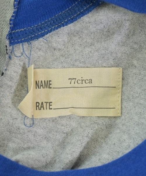 77circa เสื้อยืด/เสื้อท็อปส์