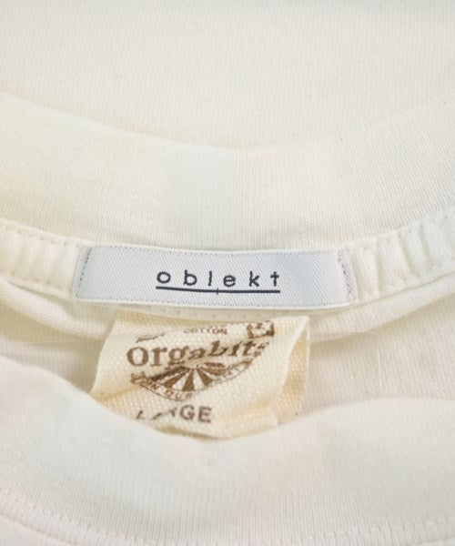 oblekt เสื้อยืด/เสื้อท็อปส์