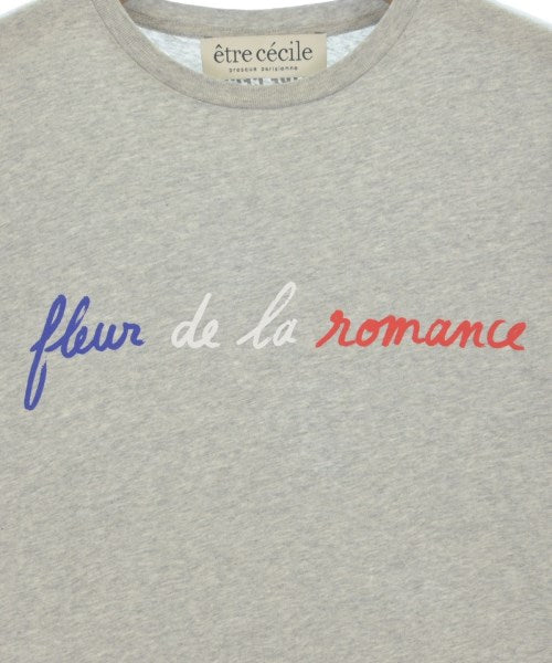 etre cecile เสื้อยืด/เสื้อท็อปส์