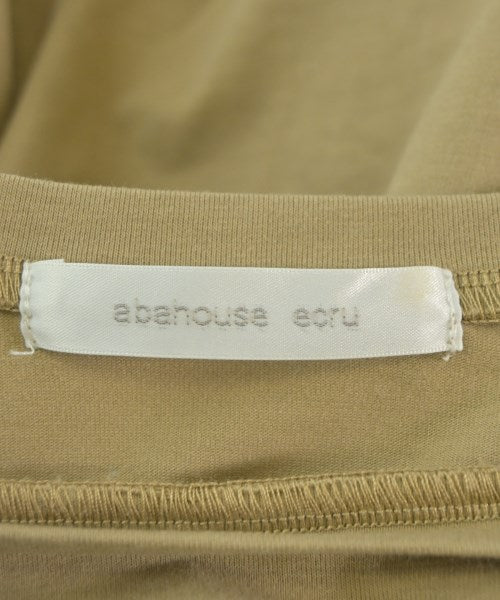 ABAHOUSE ECRU เสื้อยืด/เสื้อท็อปส์