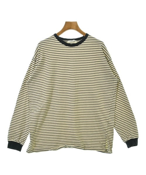 Discoat เสื้อยืด/เสื้อท็อปส์