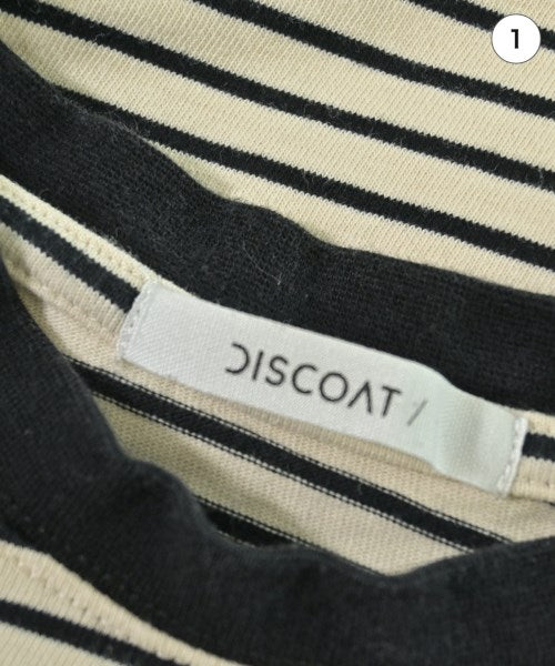 Discoat เสื้อยืด/เสื้อท็อปส์