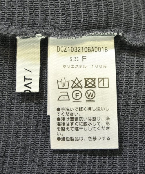Discoat เสื้อยืด/เสื้อท็อปส์