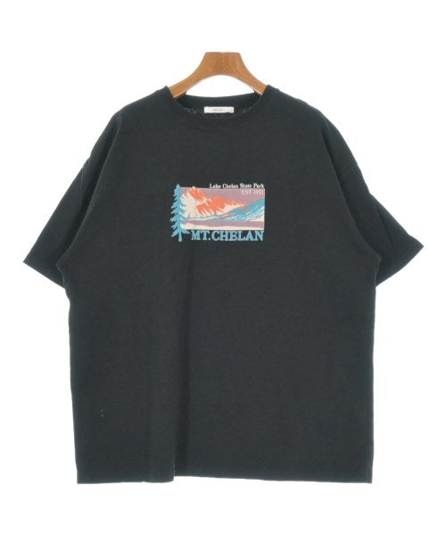 Discoat เสื้อยืด/เสื้อท็อปส์