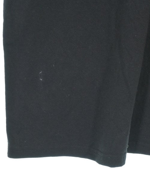 Discoat เสื้อยืด/เสื้อท็อปส์