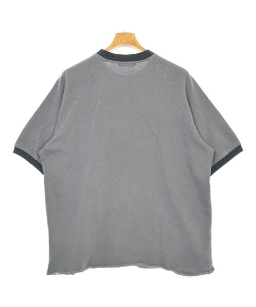 Discoat เสื้อยืด/เสื้อท็อปส์