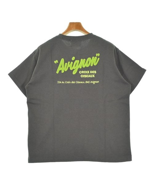 Discoat เสื้อยืด/เสื้อท็อปส์